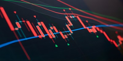 Korean stocks soared and reached a trading halt.